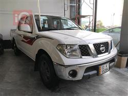 نیسان نەڤارا